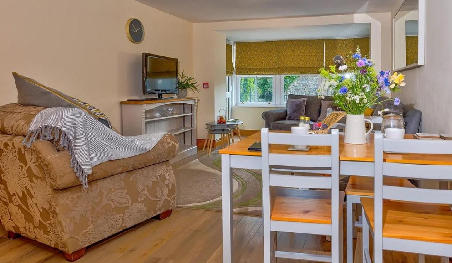 Howgills Apartments Sedbergh Exterior photo